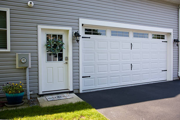 24/7 Emergency Garage Door Panel Replacement experts in Cody, WY